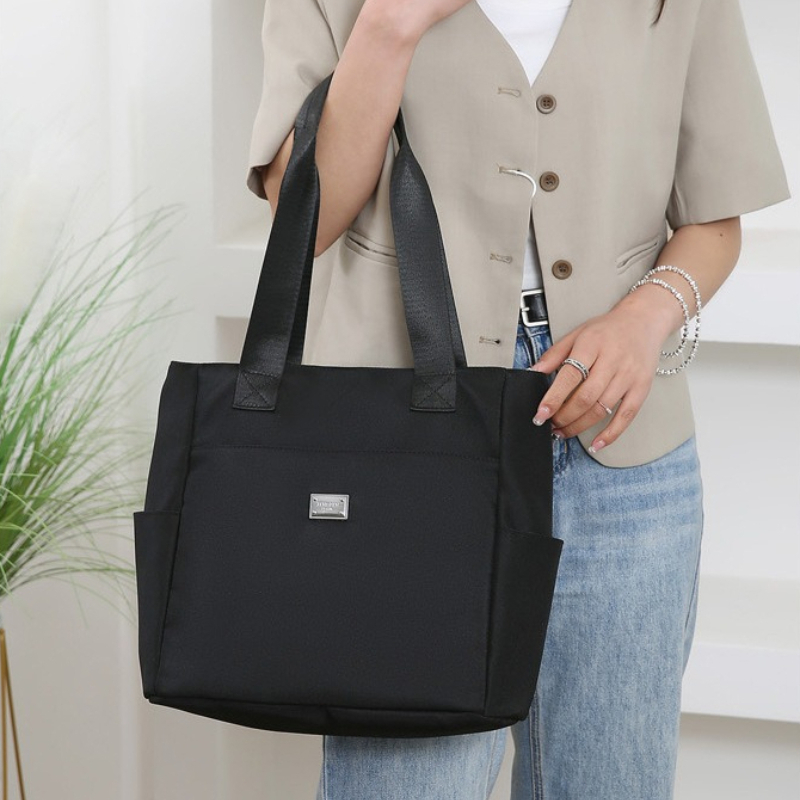 Stylowa damska torba typu tote – Office Tech Bag recenzja i cena
