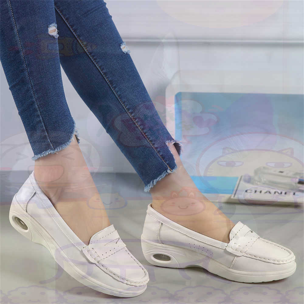 Miękkie wsuwane buty damskie w – Classic Tech Office Number recenzja i cena