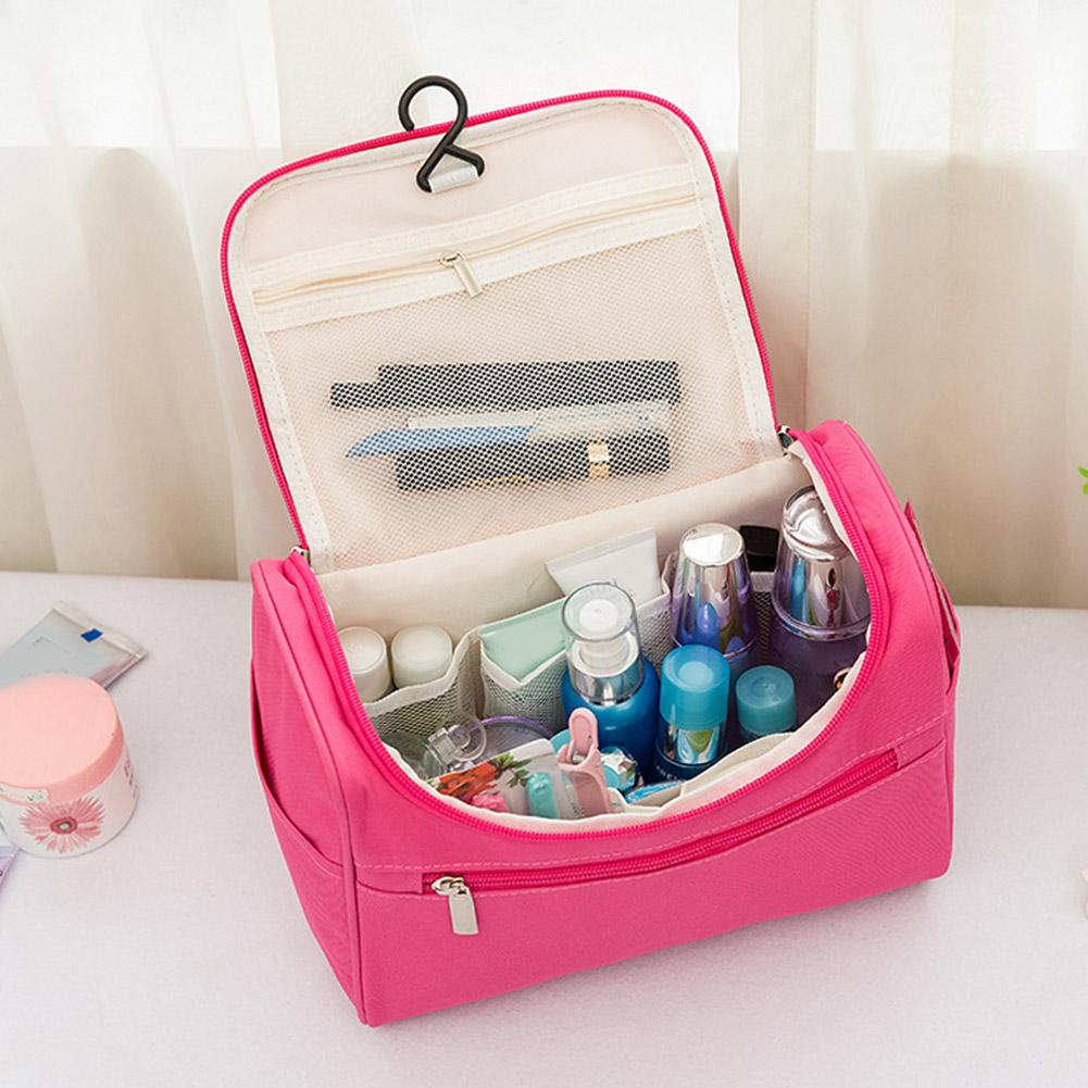 Duża, wodoodporna kosmetyczka  – Office Tech Bag recenzja i cena
