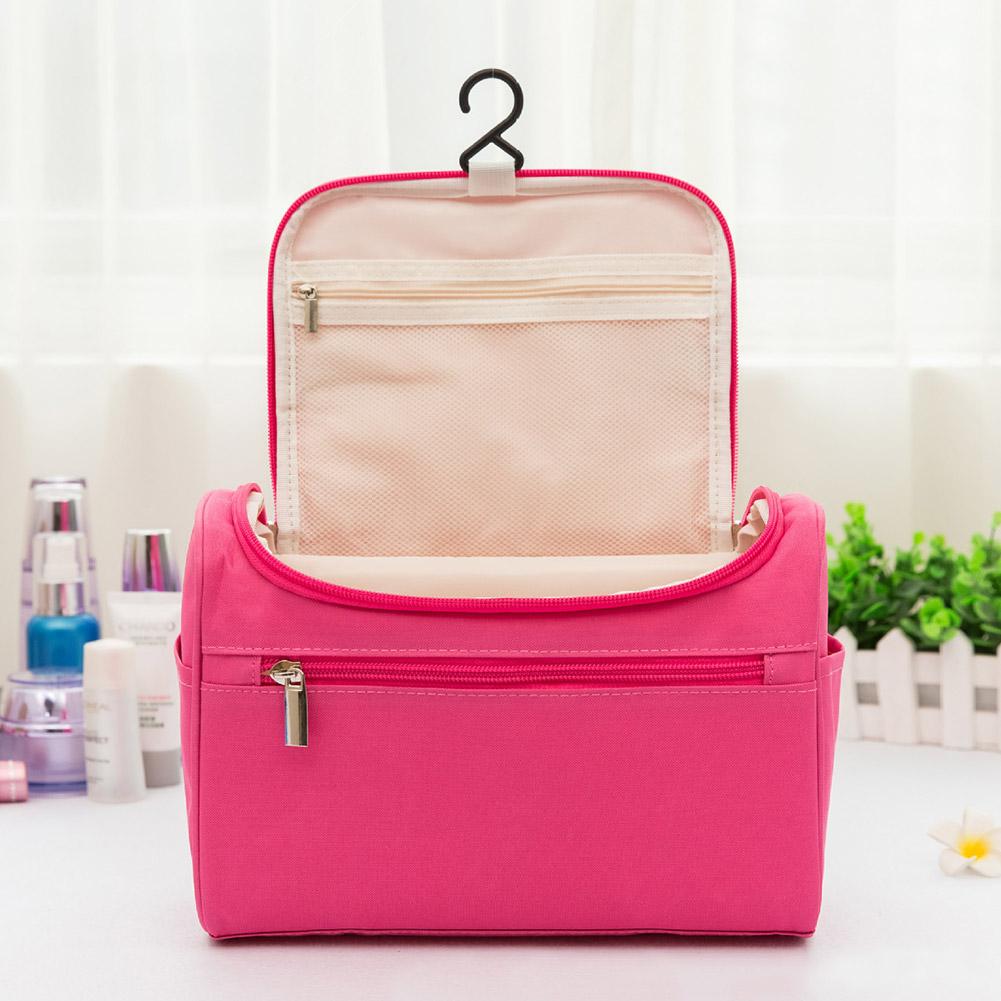 Duża, wodoodporna kosmetyczka  – Office Tech Bag recenzja i cena