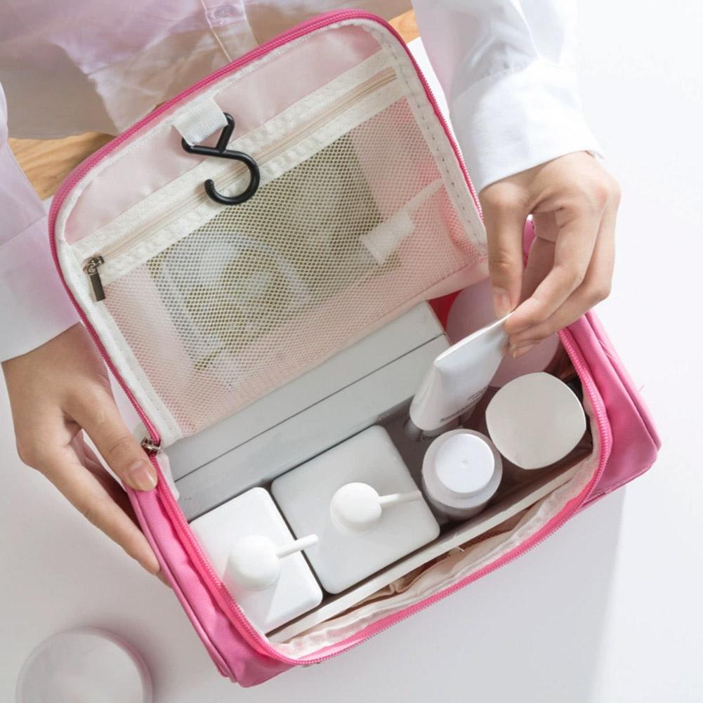 Duża, wodoodporna kosmetyczka  – Office Tech Bag recenzja i cena