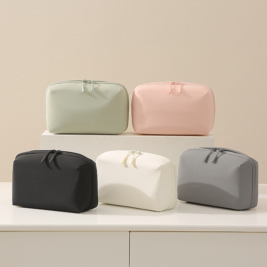 Przenośny organizer podróżny n – Office Tech Bag recenzja i cena